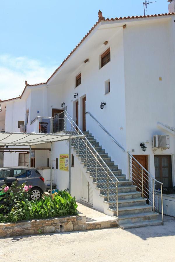 Panormos Maisonettes * Panormos (Skopelos)